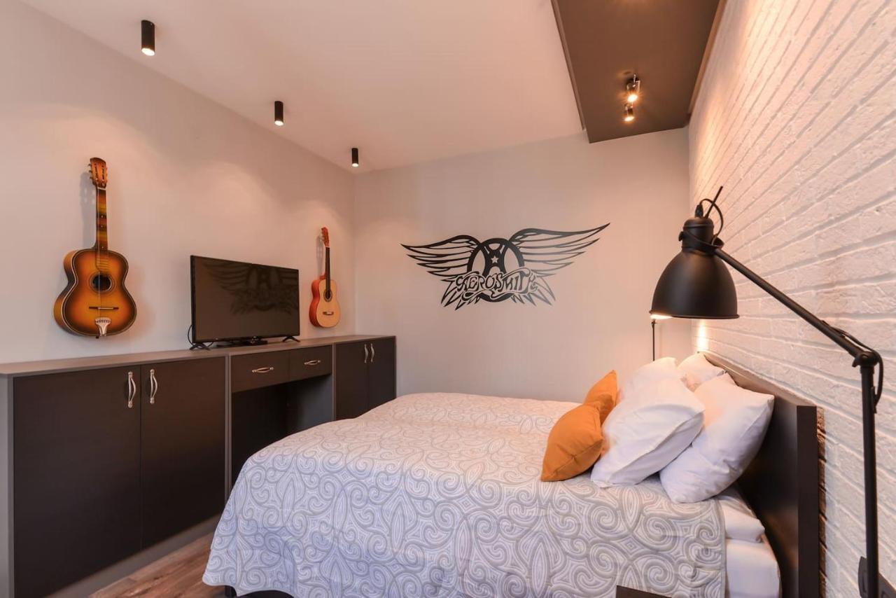 Sofia Dream Apartments - Rock'N'Roll One Bedroom By Flat Mаnager Exterior foto